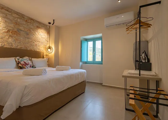 Paradise Wait Sophia * Αρεόπολις